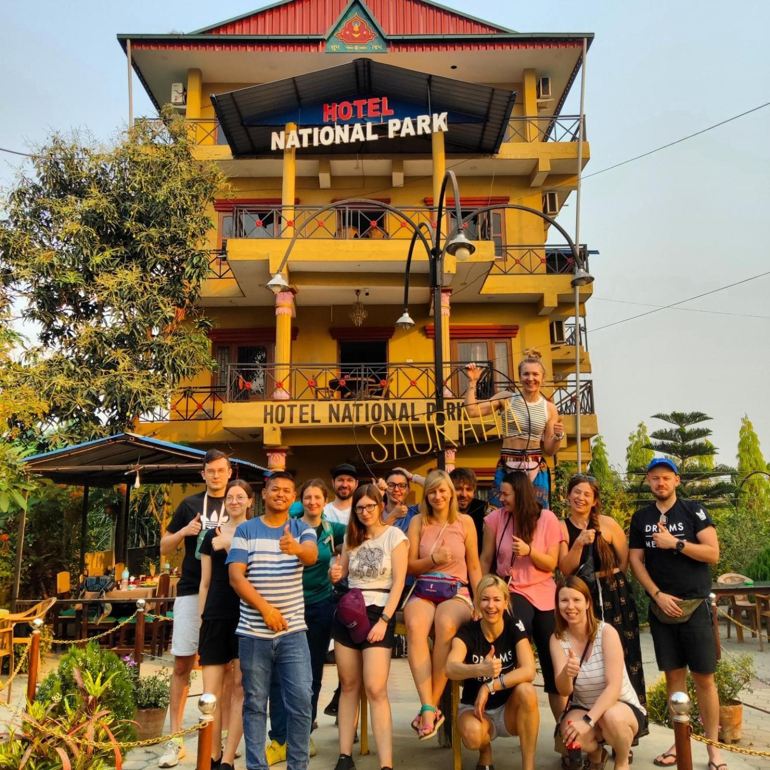 Hotel National Park Sauraha- Homely Stay And Peaceful Location With Jungle Safari Arrangements 외부 사진
